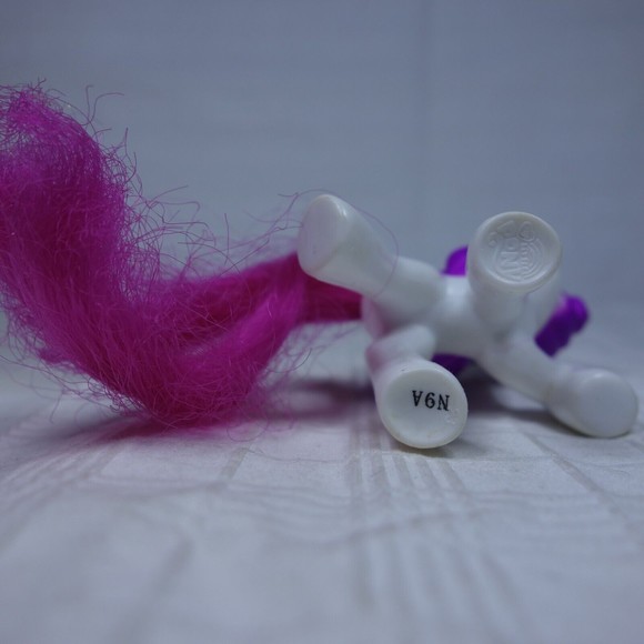 Hasbro My Little Pony MLP Lot of 5 Items Rainbow Dash, Rarity, Pinkie Pie '08-12 - Picture 11 of 16